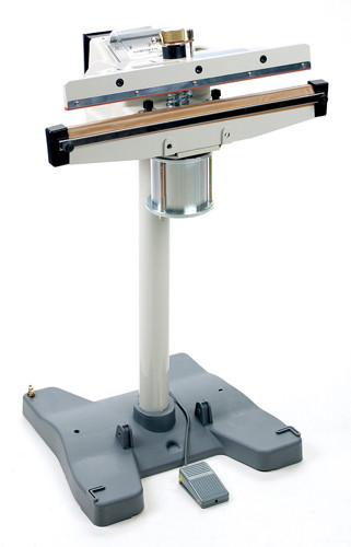 CNS сварщик импульсный полуавтоматический артикул OZ0CZ1304GCI0501 CNS-300/2